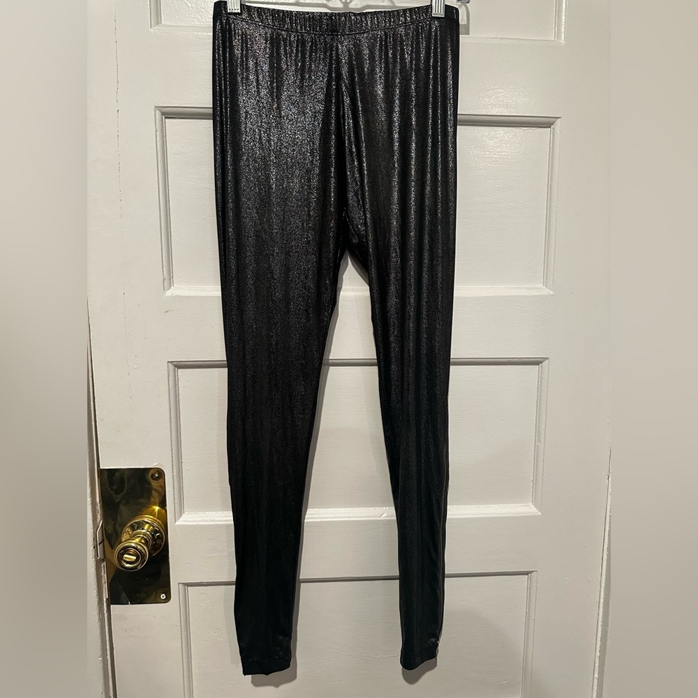 1926 metallic black leggings with ankle zippers Size 2/M